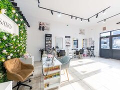 Vand afacere la cheie salon infrumusetare